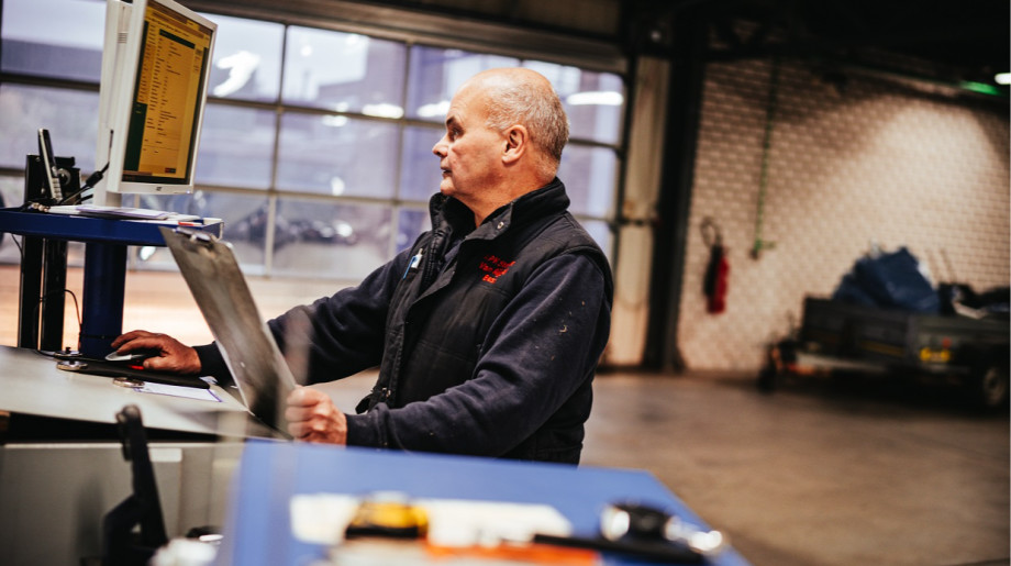 Neutraal APK Station van Rijssel  Best afbeelding 4