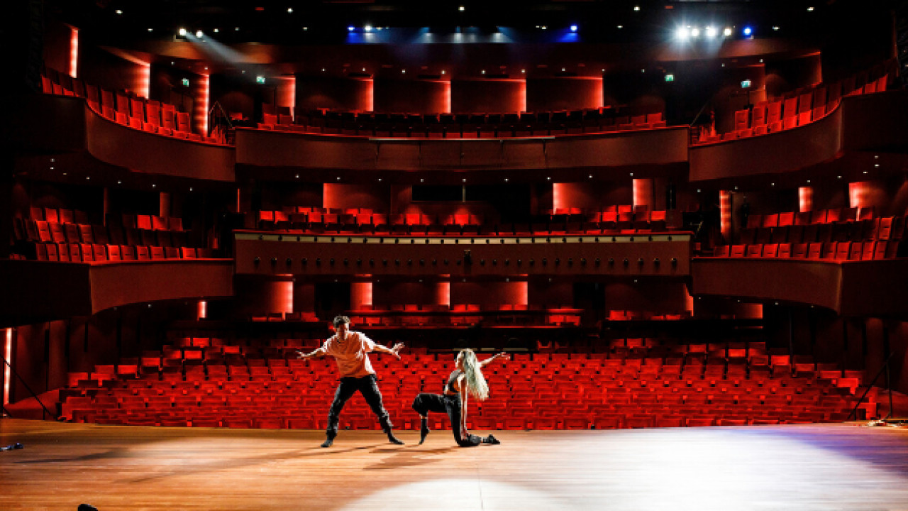 Stichting Theaters Tilburg TILBURG afbeelding 1