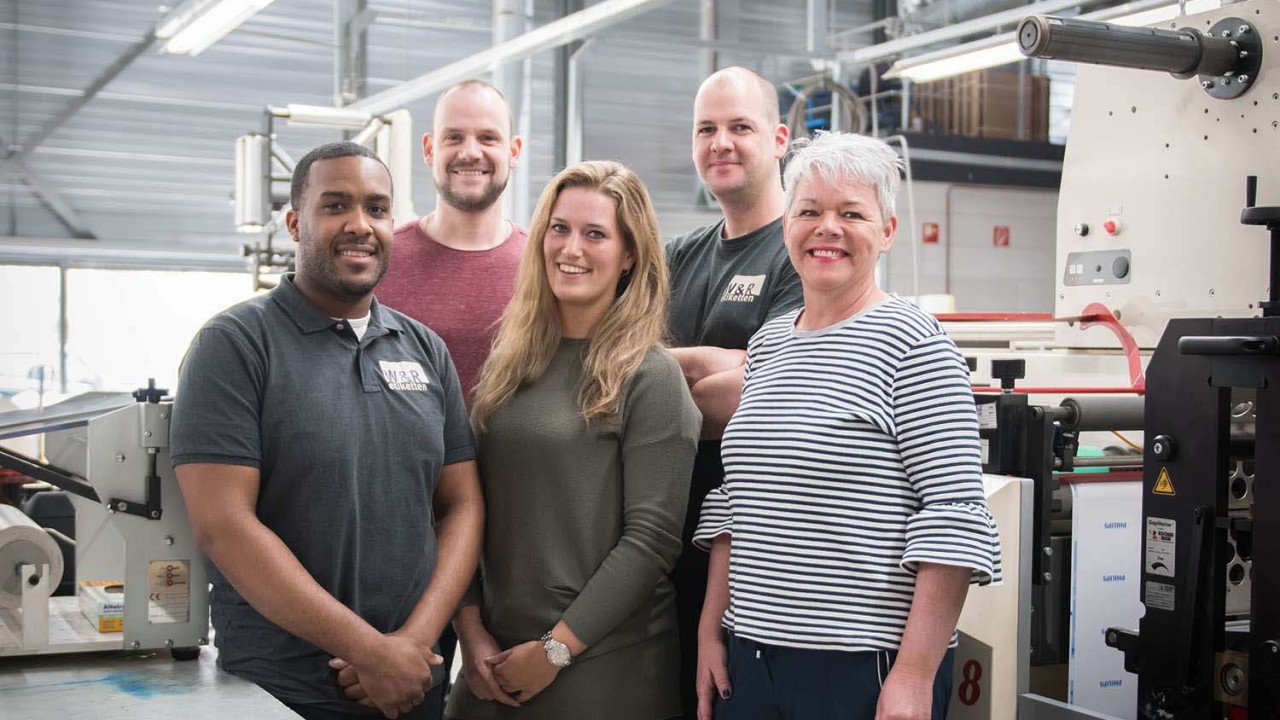 W & R Etiketten Service B.V. TILBURG afbeelding 1