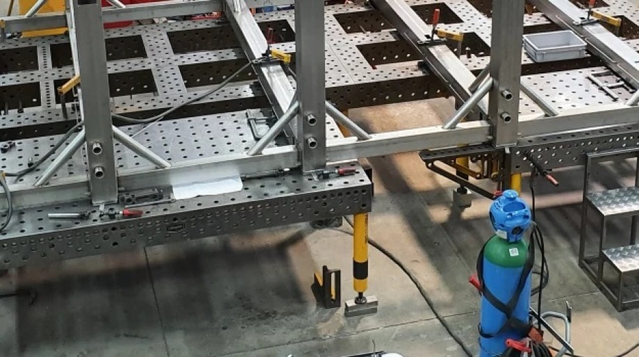 Roestvrijstaalindustrie Geton B.V. VELDHOVEN afbeelding 4