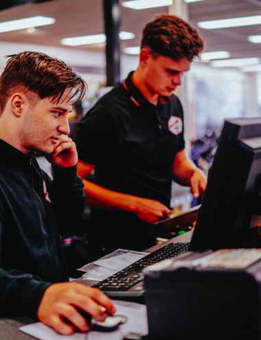 Henk van Rooij Fietsen HELMOND afbeelding 3