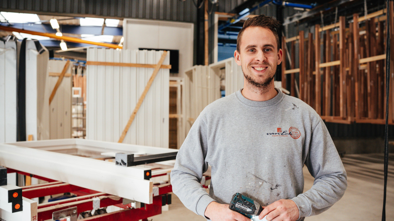 Van Eck Trappen en Kozijnen b.v. Son en Breugel afbeelding 6