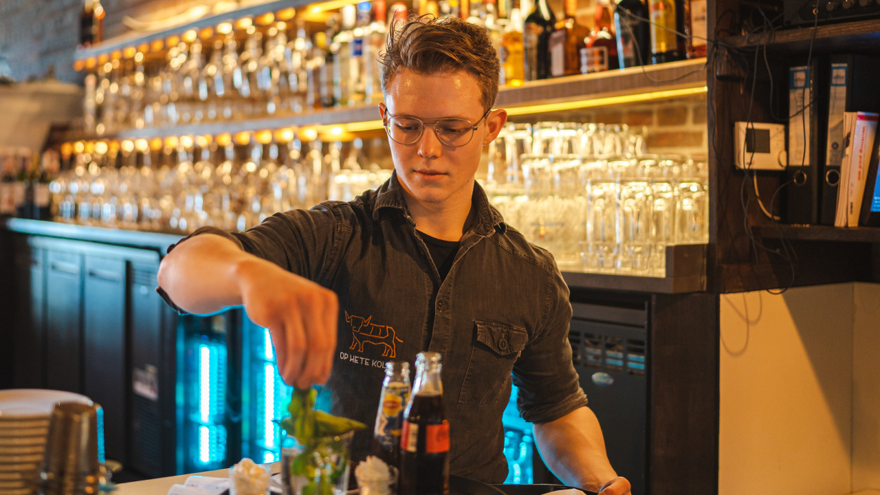 Op Hete Kolen B.V. DEURNE afbeelding 1