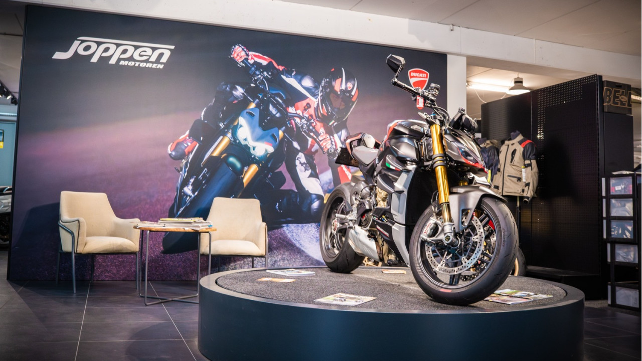 Joppen Motoren C.V. LEENDE afbeelding 1