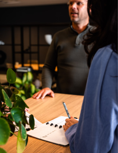 Yver People Bladel afbeelding 5