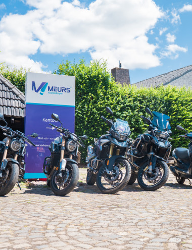 Rijschool Meurs Steensel afbeelding 5