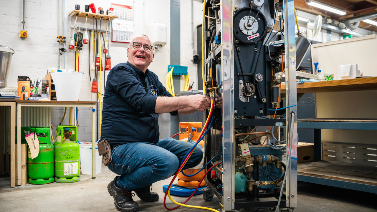 Dupon Nederland B.V. HEEZE afbeelding 1