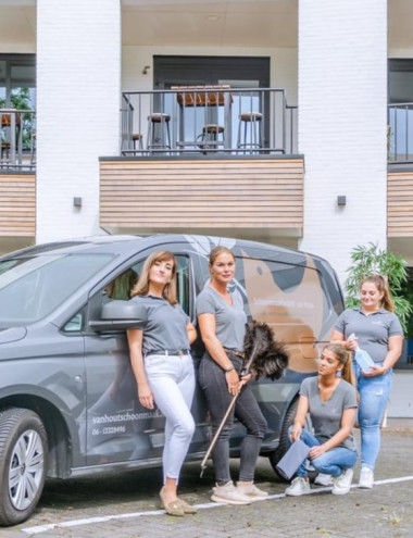 Schoonmaakbedrijf van Hout REUSEL afbeelding 3