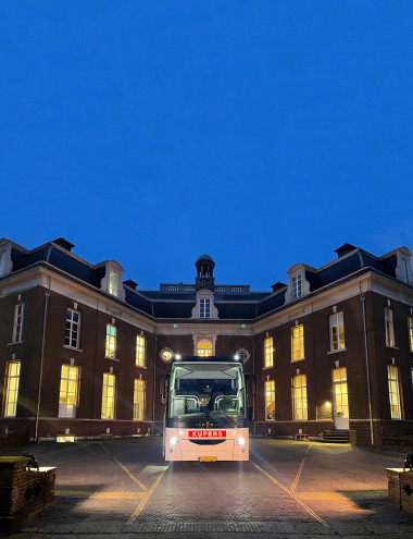 Kupers Touringcars Veldhoven afbeelding 3 Kupers Touringcars Veldhoven afbeelding 3