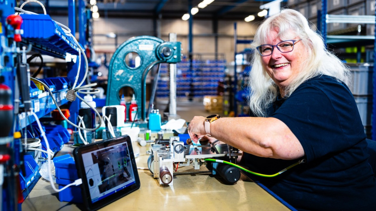 VDL Assembly B.V. Hapert afbeelding 1