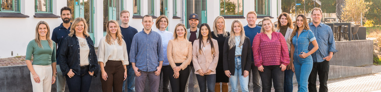 Customer Service Specialist & Content Support