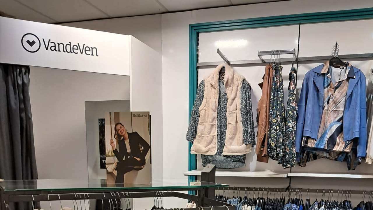 Van de Ven Fashion Bladel Bladel afbeelding 3