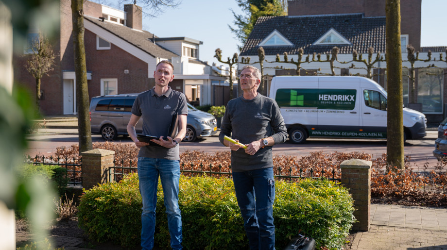 Hendrikx Deuren & Kozijnen Hapert afbeelding 2