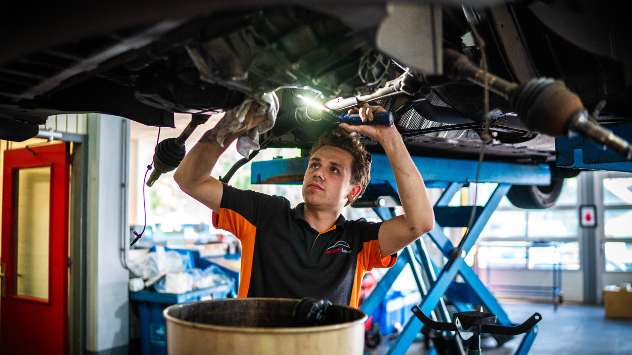 Autobedrijf Roothans Leende afbeelding 1