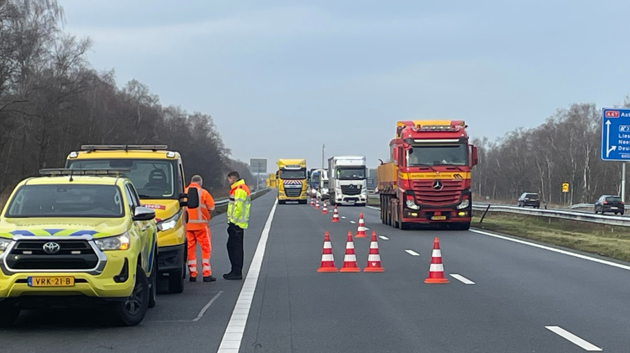 Spijkergoed Verkeersbeveiliging Duizel afbeelding 2
